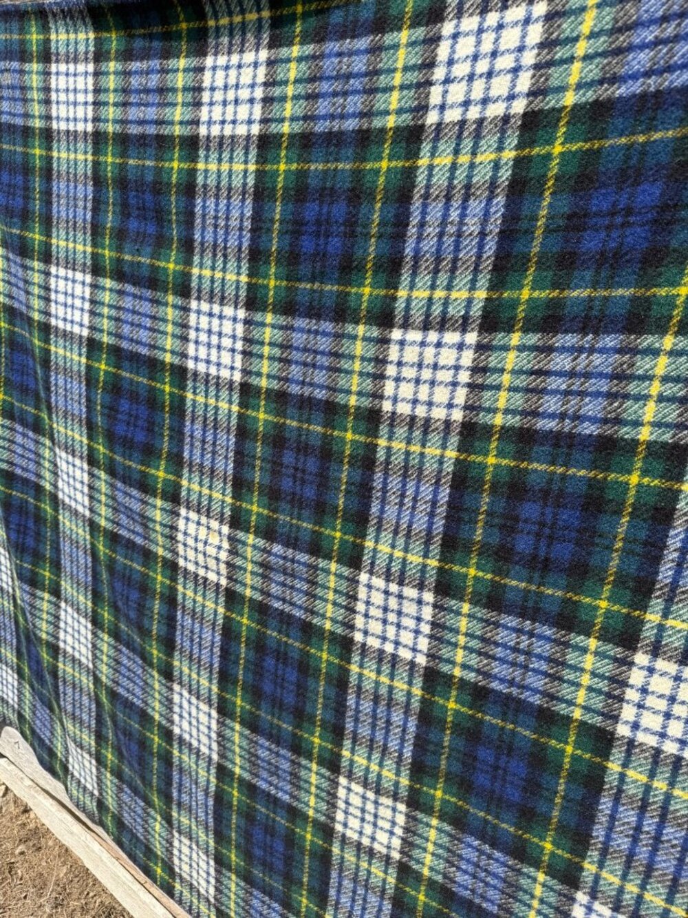 VIntage 50's Connemara Foxford Ireland 100% Pure Wool Rug Blanket Plaid 63x56" - Picture 9 of 11